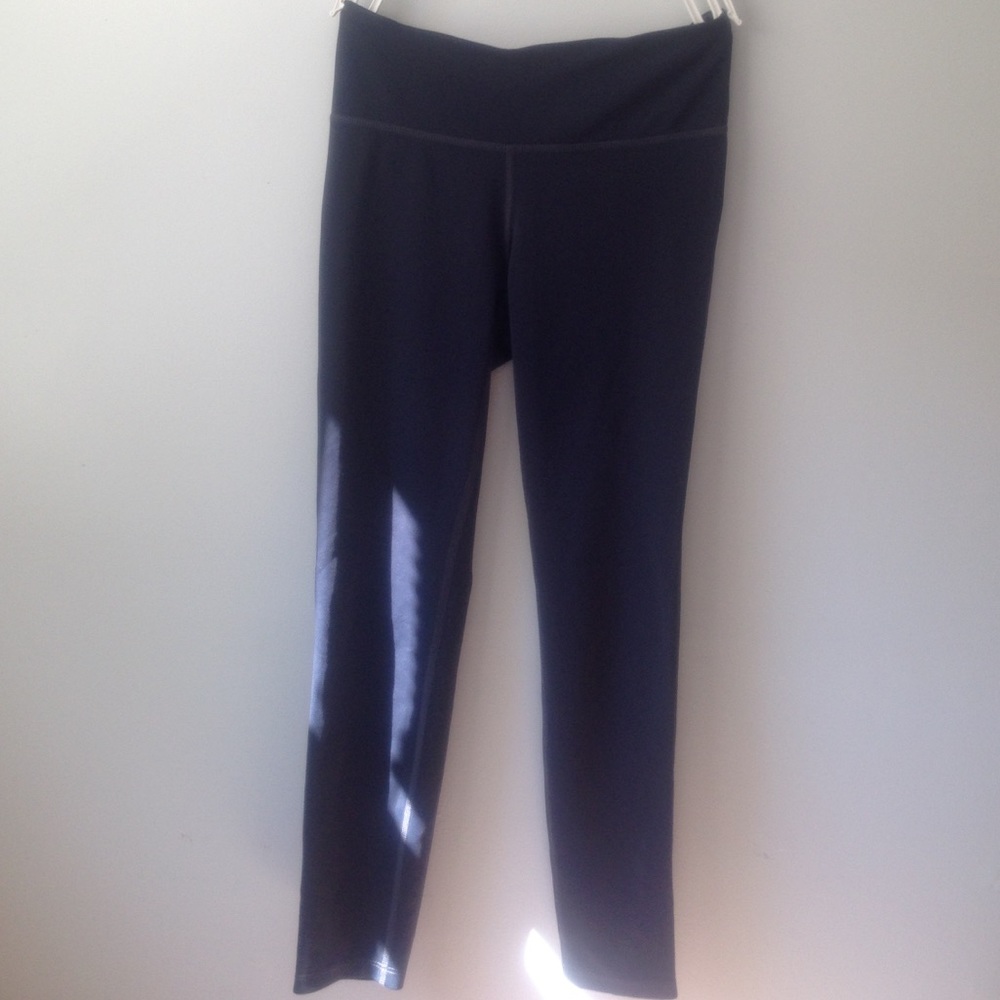 Navy blue leggings